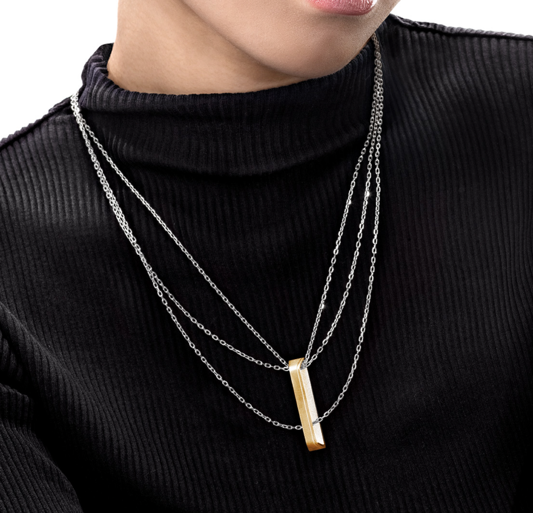 M33 free-style piece boasts all our codes 18k chain sorux paris luxury jewellery  details consciousluxury uniqueness design mclaverok  Mauricio Clavero Kozlowski photo francois_fleury gold from responsible mines