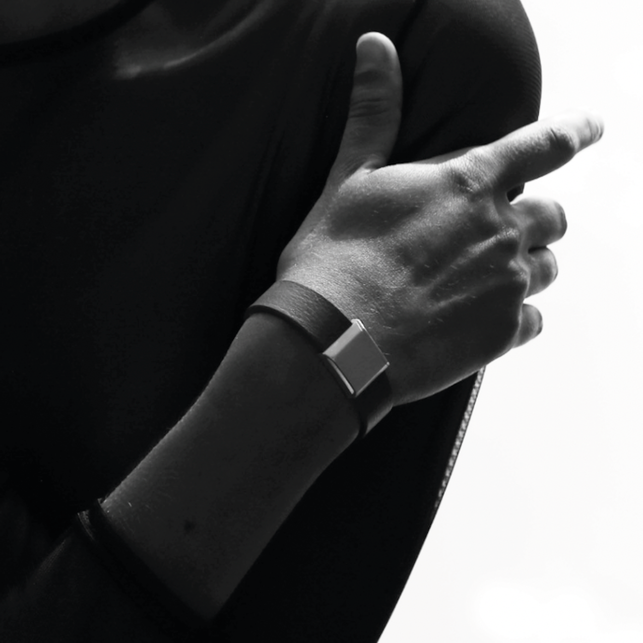 M21 bracelet softness handcrafted gray leather strap sensuality asymmetrical sterling silver creation sorux paris luxury jewellery  details consciousluxury uniqueness design mclaverok  Mauricio Clavero Kozlowski photo fausto.elizalde model milatrucco